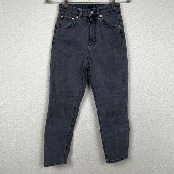ASOS Design Slim Mom Jeans in Washed Black Denim High Rise Sz 26 - Picture 2 of 10